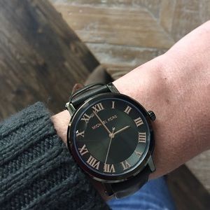 Leather/ rose gold Michael Kors watch